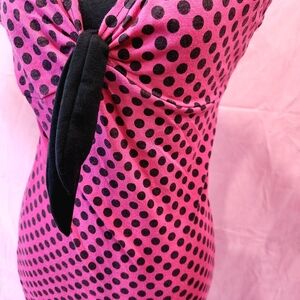 Pinup rockabilly pink and black wiggle dress t bar size med pencil